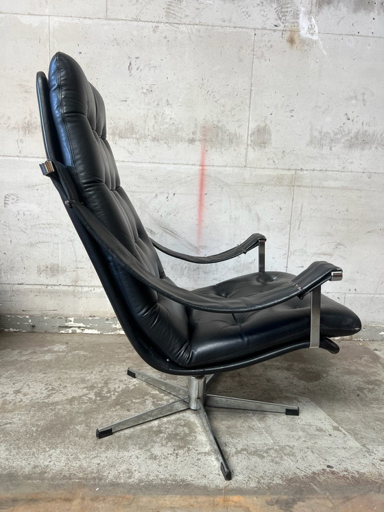 Artifort Swivel Armchair Black Leather Lounge Chair, Chrome (photo 8 of 14)
