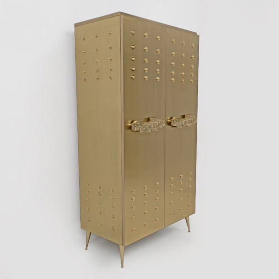 Image 1 of Mueble bar italiano de latón con tiradores esculturales de latón fundido.