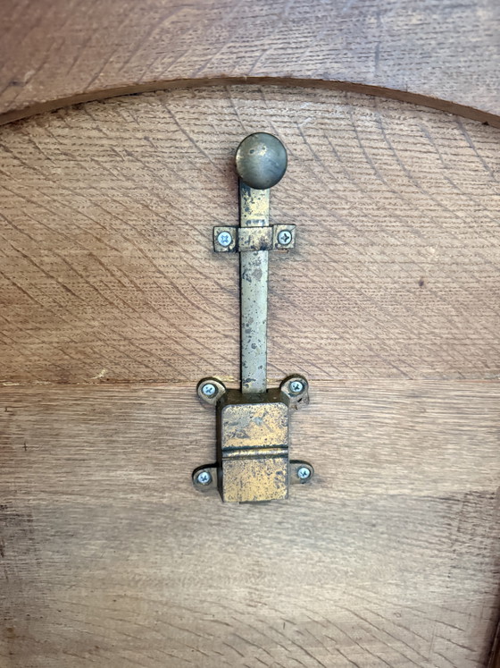 Image 1 of Wunderschöner antiker Couchtisch aus Eiche