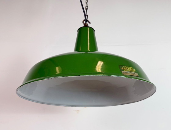 Image 1 of Lampada a sospensione in smalto verde industriale della Jackson Electrical Co., anni '60