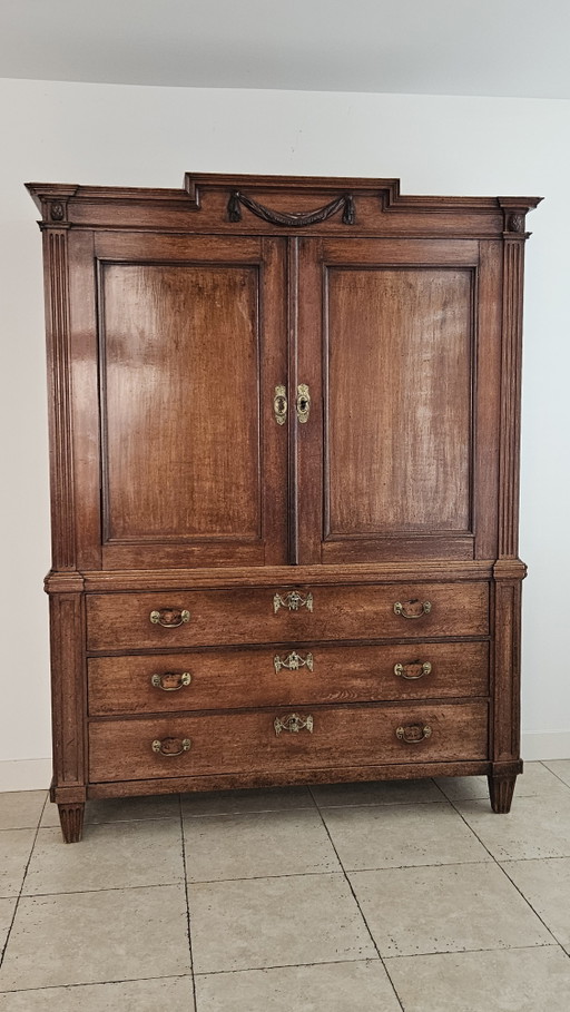Hollands eikenhouten kabinet van circa 1800, mangaanrood geschilderd – kasten, Wood, Brass