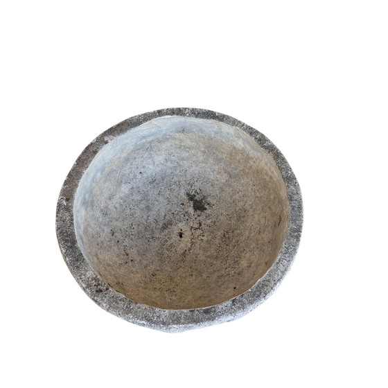 Image 1 of Old concrete garden statue, garden ornament