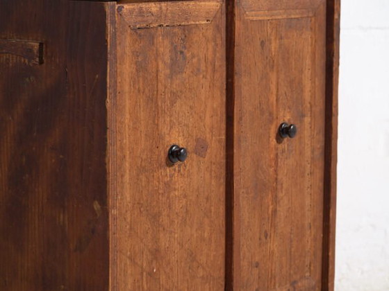 Antique Japanese cedar mizuya ko-dansu furniture, Meiji-Taishō period (c. ) #39 – Storage cabinet, Cast Iron (photo 22 of 40)