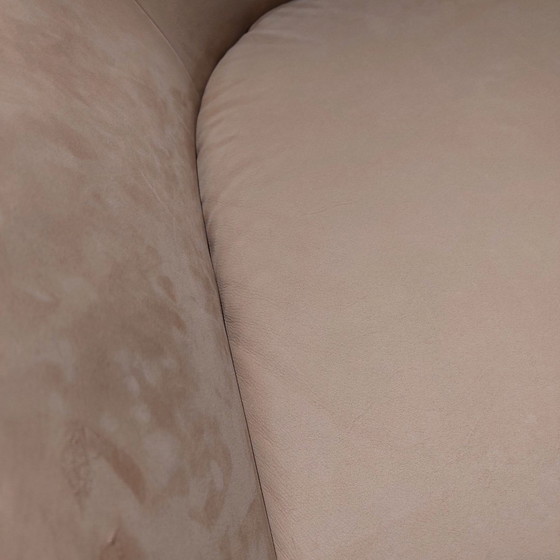 Image 1 of 7900 Solid Chair