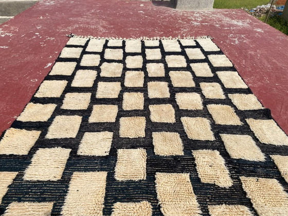 Image 1 of Beni Ourain tapijt 230x160 cm – Zwart-crème geruit Marokkaans wollen tapijt – Handgemaakt Berber tapijt