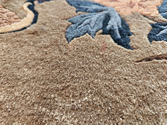 Handgeknoopt zijden vloerkleed met kraanvogelmotief, China, jaren 50 – Vloerkleden en tapijten, Silk (photo 6 of 18)