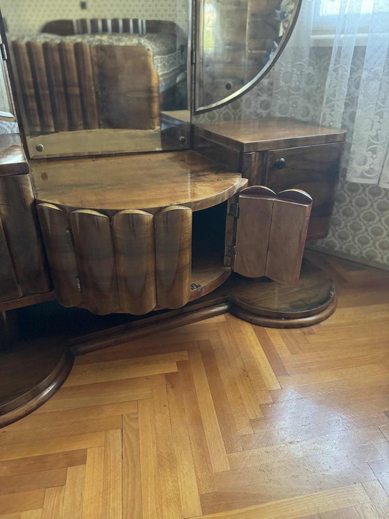 Art Deco Walnut Vanity Table with Triptych Mirror, 1930s – Dressing tables (photo 5 of 6)