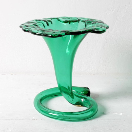 Image 1 of Vaso artistico vintage in vetro verde / Decorazione per la casa soffiato a mano / Stilvetro / Roma / Italia / Anni '80