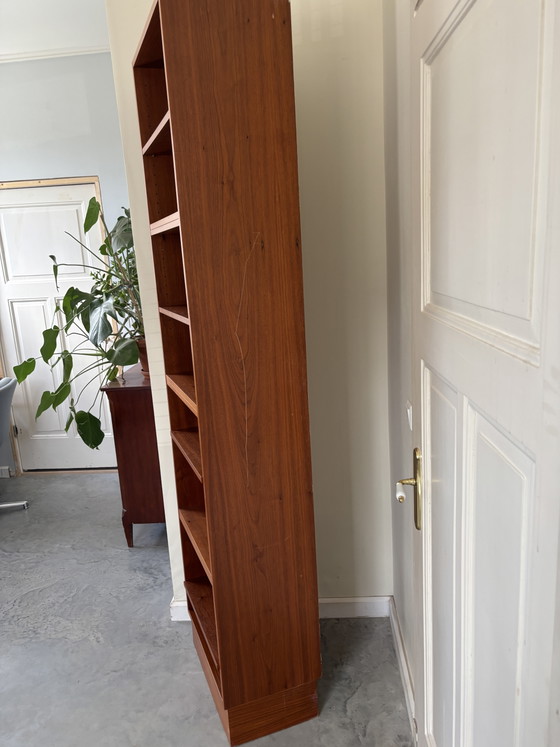 Image 1 of Vintage boekenkast