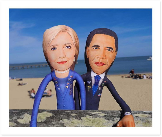 Image 1 of Super Obama Geschenk | Superhelden-Obama-Kunstpuppe | Pop-Art-Barack-Obama-Dekoration | Comic-Sammlerstück