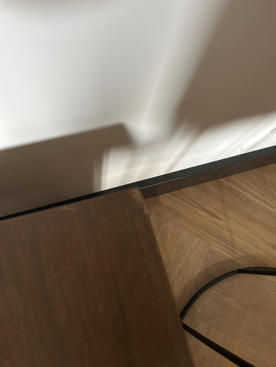 Image 1 of Table basse en noyer