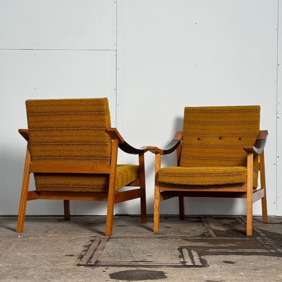 Image 1 of Coppia di poltrone con pouf di László Heczendorfer, anni '60 — Design ungherese