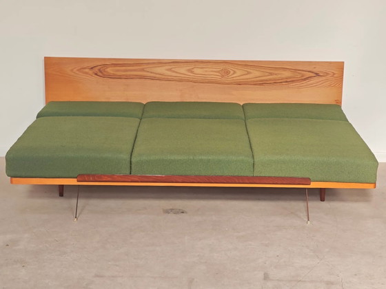 Divano panca pieghevole verde di UP Zavody 1970 – Divani 3 posti, Legno, Mid Century Modern (photo 11 of 24)