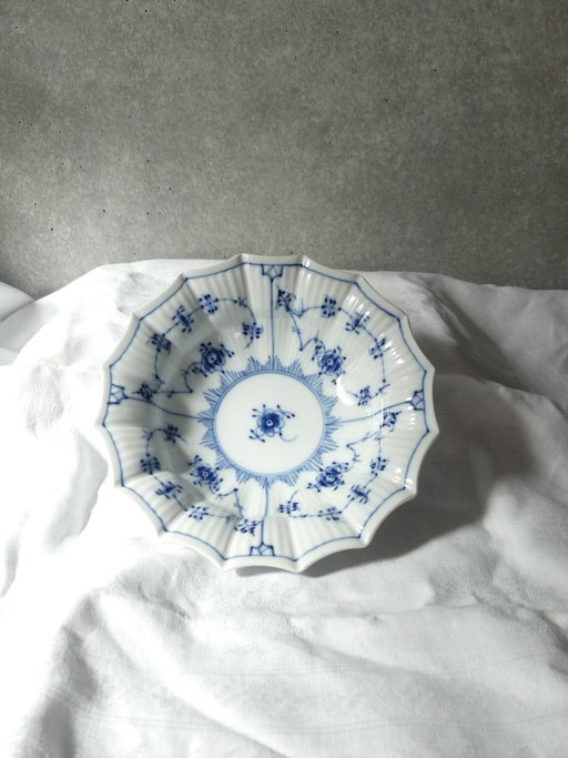 Royal Copenhagen Musselmalet 351 serving bowl UK4RAEB