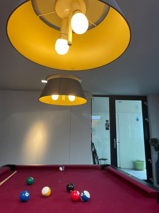 Due lampade a sospensione di design., DAB, Alluminio, Nero (foto 5 di 5)