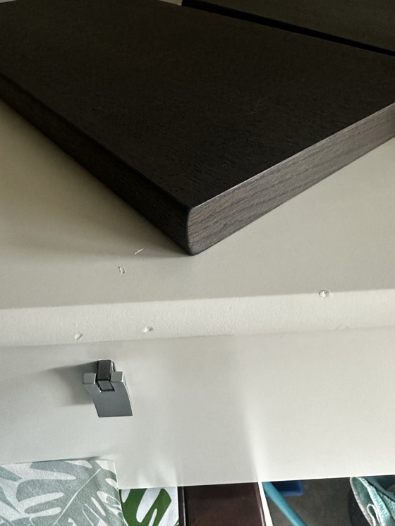 Image 1 of Interstar TV-Wandschrank in Cremeweiß und Dunkelbraun