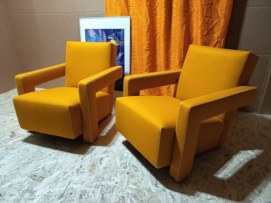 Image 1 of CASSINA Paire de fauteuils Utrecht 637 NEUF 2026 en laine KVARD Moutarde par Gerrit Rietveld