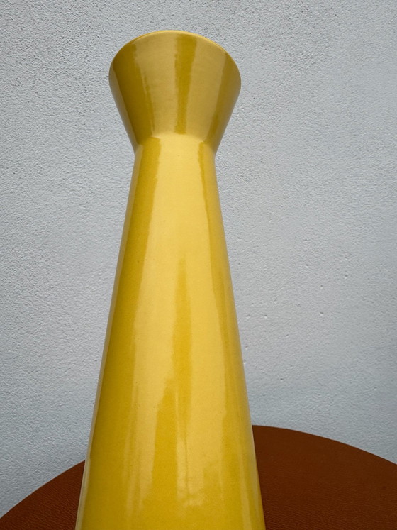 Yellow Memphis style Soliflore Vase Charolles, Ceramic (photo 2 of 6)
