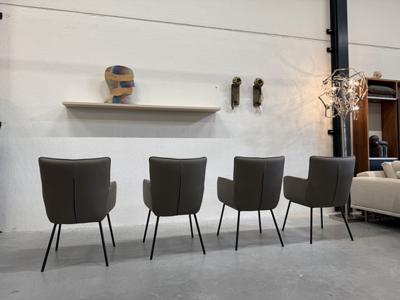 Image 1 of 4 HE Design Freya Esszimmerstühle Leder