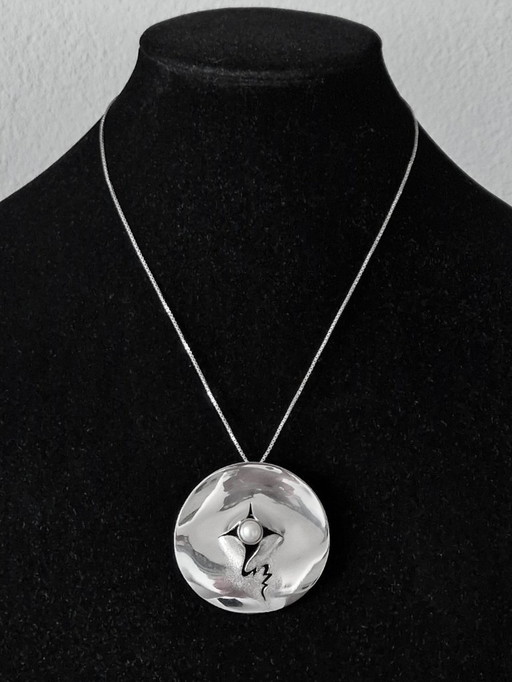 Michou Design – Großer silberner Anhänger/Brosche mit Perle