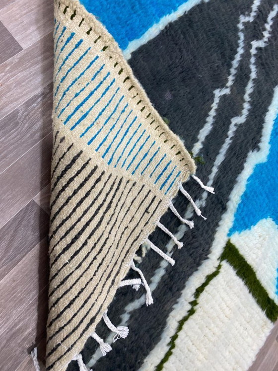 Image 1 of Handgemaakt Marokkaans tapijt 250 cm x 150 cm