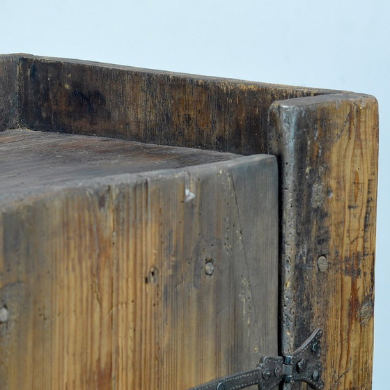 Image 1 of Armario despensa de roble, circa 1820