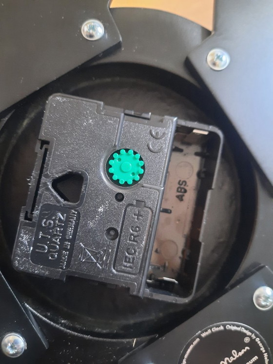 Image 1 of Reloj de pétalos de Vitra