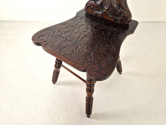 Image 1 of Antique Gothic hall chair Bobbin Legs