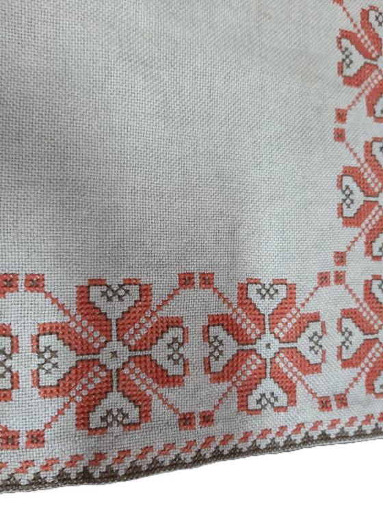 Image 1 of Vintage Hand Embroidered Linen Tablecloth 42 x 42 cm