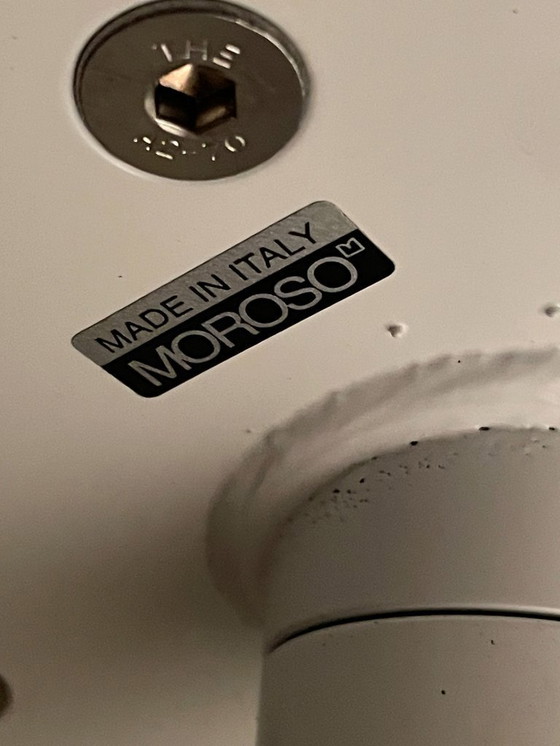 Image 1 of Sillón giratorio Moroso Fjord Relax piel blanca, pata blanca