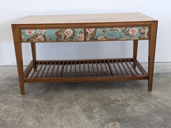 Image 1 of Escritorio (3) - Textil, Madera