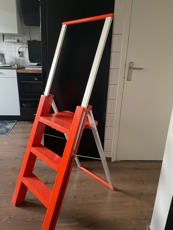 Image 1 of Escalera de tijera MAGIS FLO