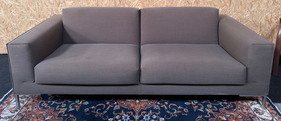 Image 1 of Diseño en el sofá Stock Aikon