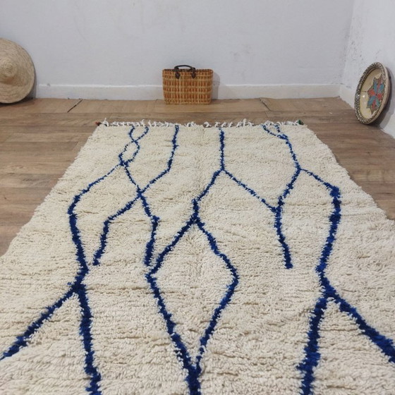 Image 1 of Tappeto berbero blu minimalista – Tappeto berbero blu minimalista | 240 × 145 cm