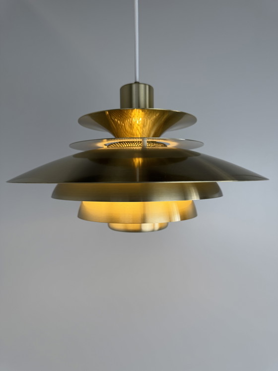 Image 1 of Suspension Jeka « Verona » de Kurt Wiborg – Design d'éclairage danois à plusieurs niveaux (années 1970)