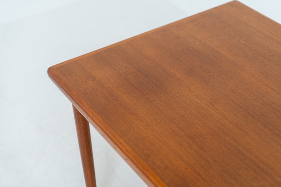 Image 1 of Extendable dining table by Skøvby Møbelfabrik (Denmark, 1960s).