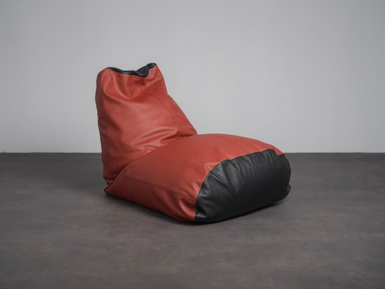 Pair of Boya Leather Lounge Chairs by Roderick Vos for Pode, Netherlands, 2016 – Armchairs (photo 2 of 10)