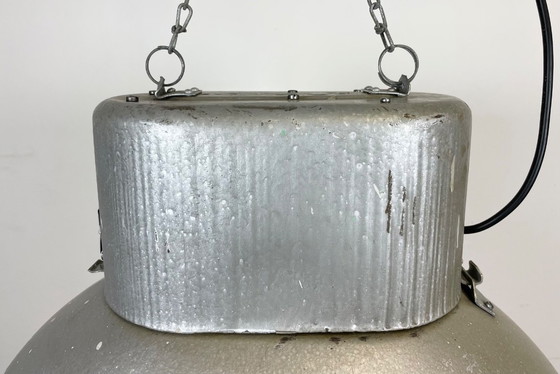 Image 1 of Große ovale industrielle polnische Fabrik-Hängeleuchte von Predom Mesko, 1970er Jahre