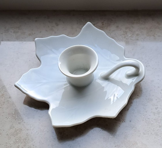 Unique nice white candle holder in the shape of an oak leaf.🕎 – Table accessories, Porcelain (photo 13 of 14)