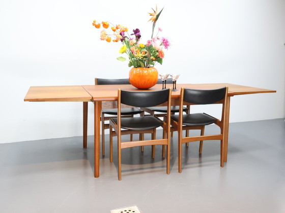 Image 1 of Le modèle design Henning Kjaernulf Uitschuifbaar Tot 2.44m