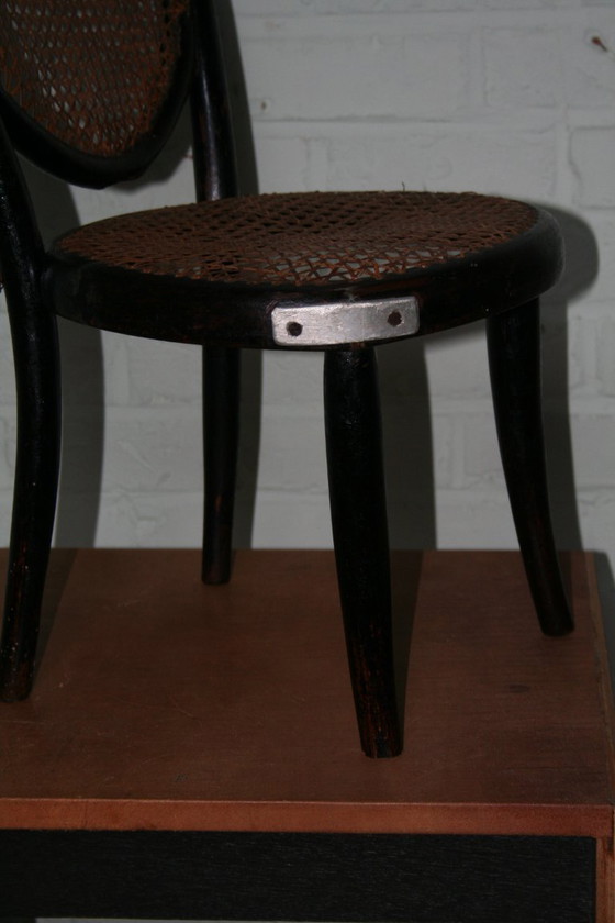 Image 1 of 2 seggioloni/sedute per allattamento in stile Thonet