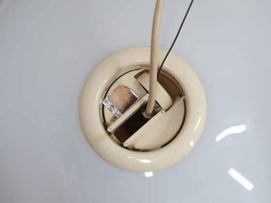 Image 1 of Lampada a sospensione vintage in vetro bianco e nero, Flos 1965