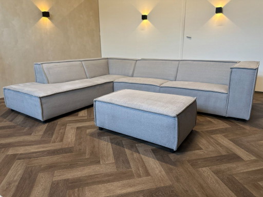 By Sidde Hoekbank Met Hocker 305x230cm – hoekbanken, Textile