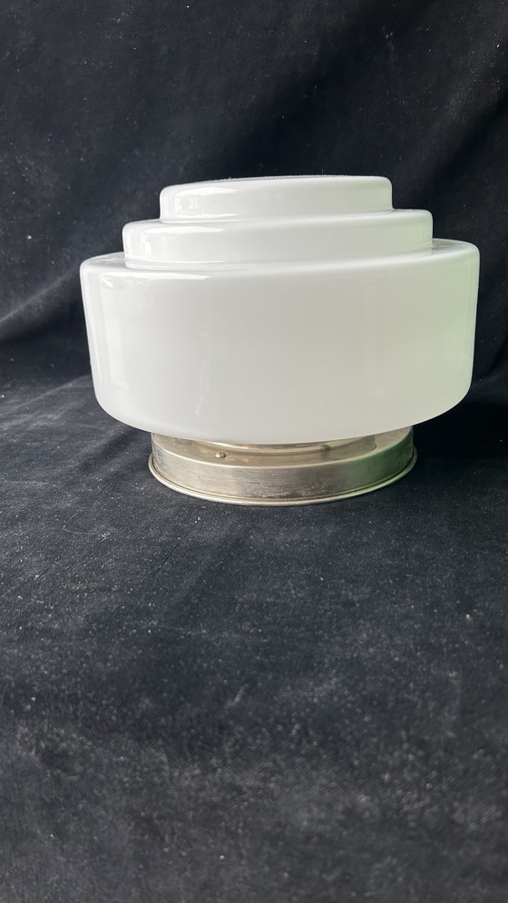 Image 1 of Lampada da soffitto Giso in opalino in stile art déco.