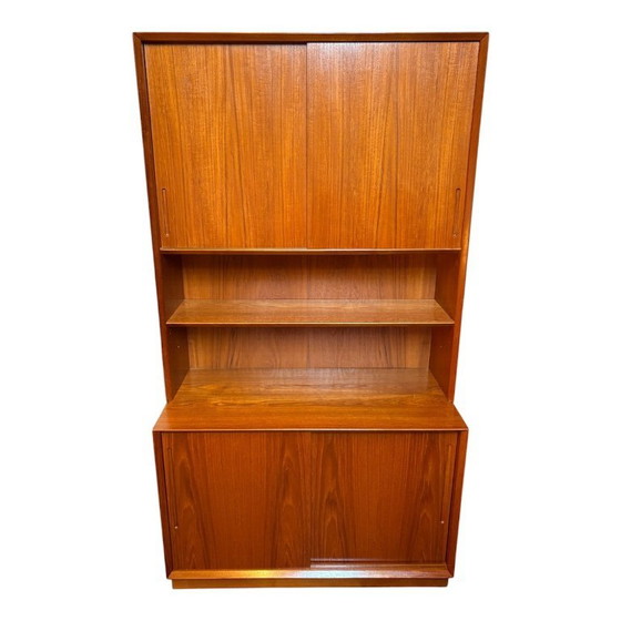 Image 1 of Mueble de pared/librería retro de teca de mediados de siglo de Poul Hundevad (años 60). Un fantástico y elegante mueble de pared