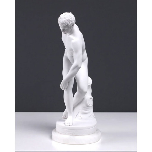 1x full marble sculpture