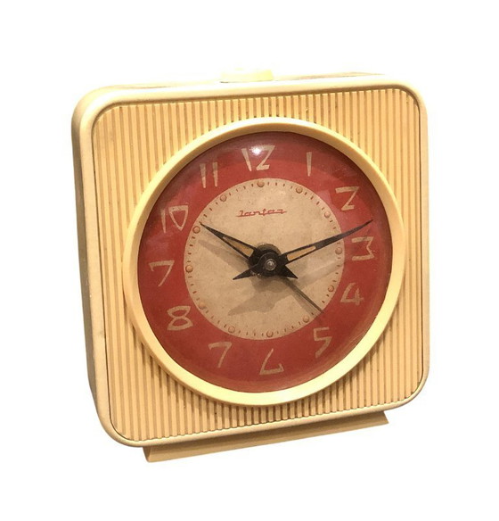 Image 1 of Sveglia vintage JANTAR URSS – Quadrante rosso – Anni '60 – Funzionante