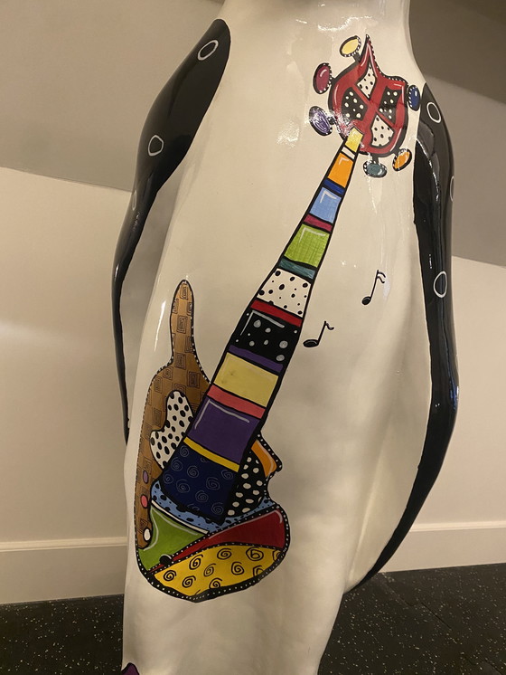 Image 1 of Ludo Modelo Pinguino Grande 1,2 metri