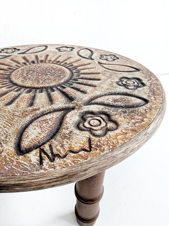 Image 1 of Tavolino rotondo in pietra lavica di François Chaty per Vallauris, anni '60