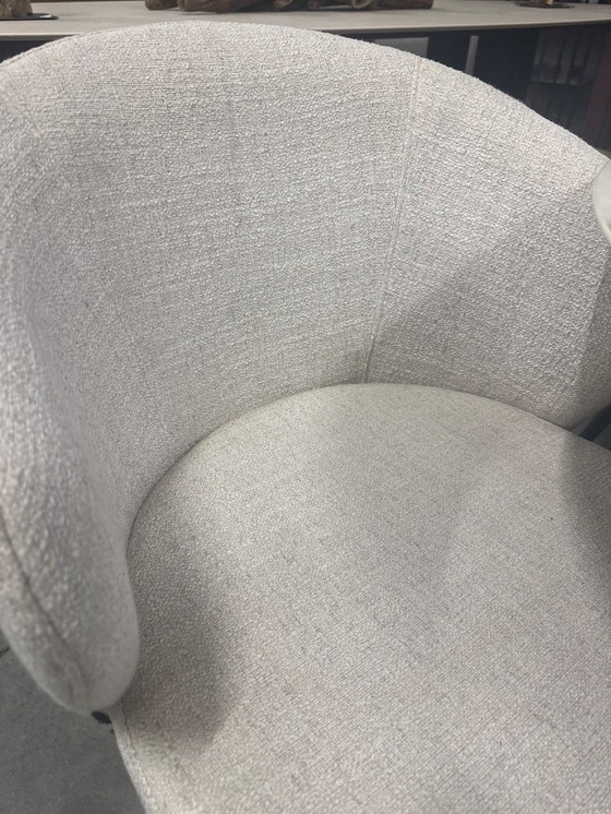 Image 1 of Chaise Beno pivotante